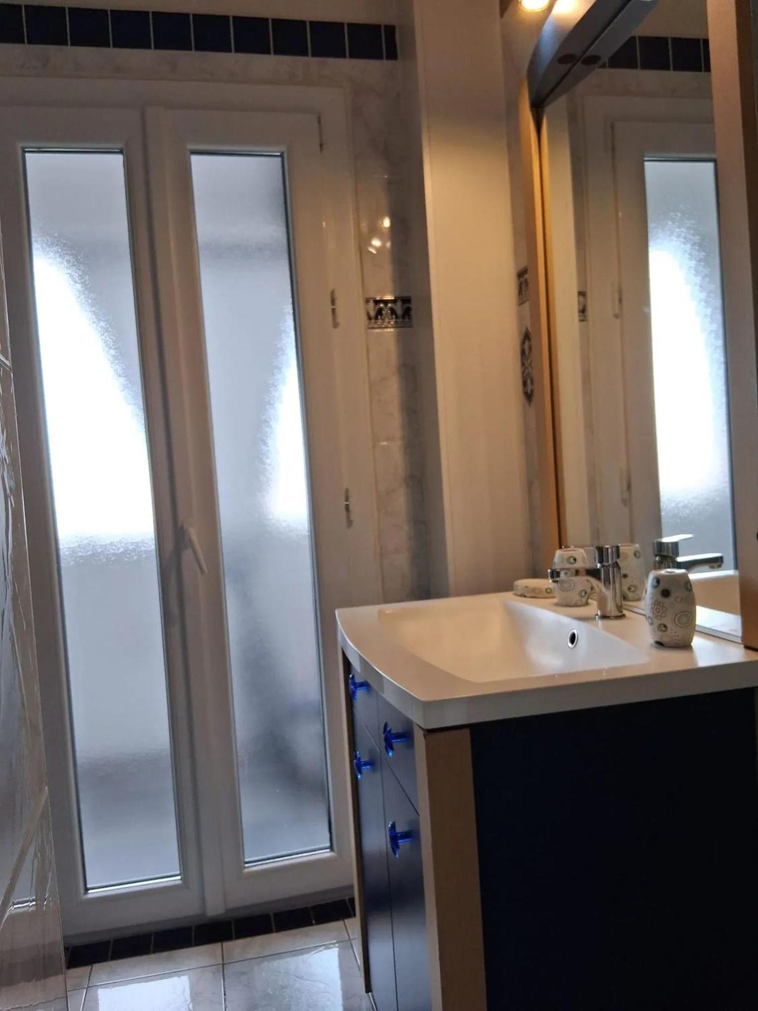 Appartement Moderne A Perpignan Avec Vue Sur La Montagne Bagian luar foto